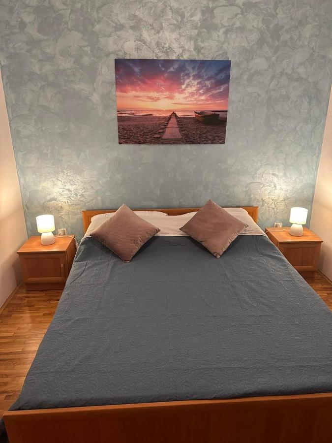 Apartments Denis & Lucija โรวีน ภายนอก รูปภาพ